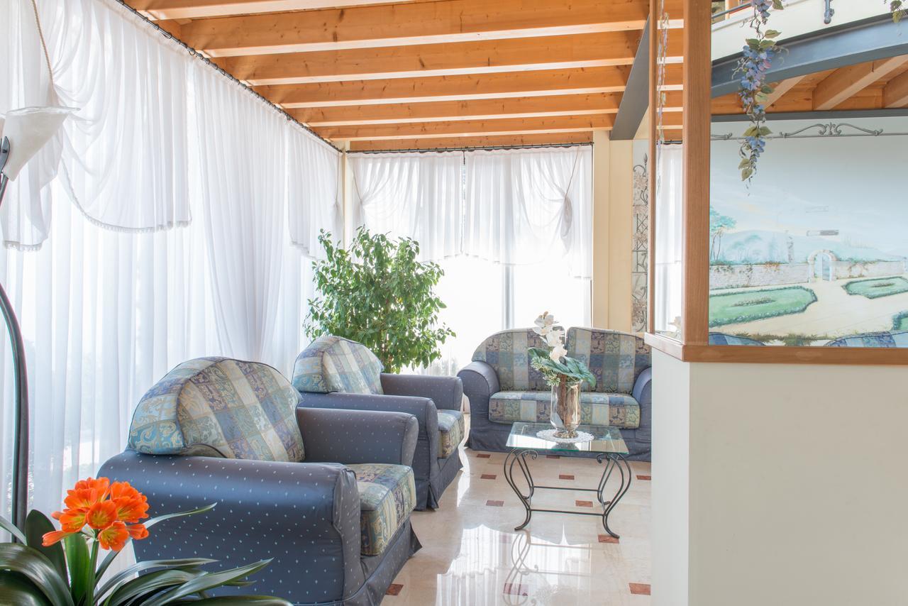Villa Anna Apartments トレモージネ エクステリア 写真